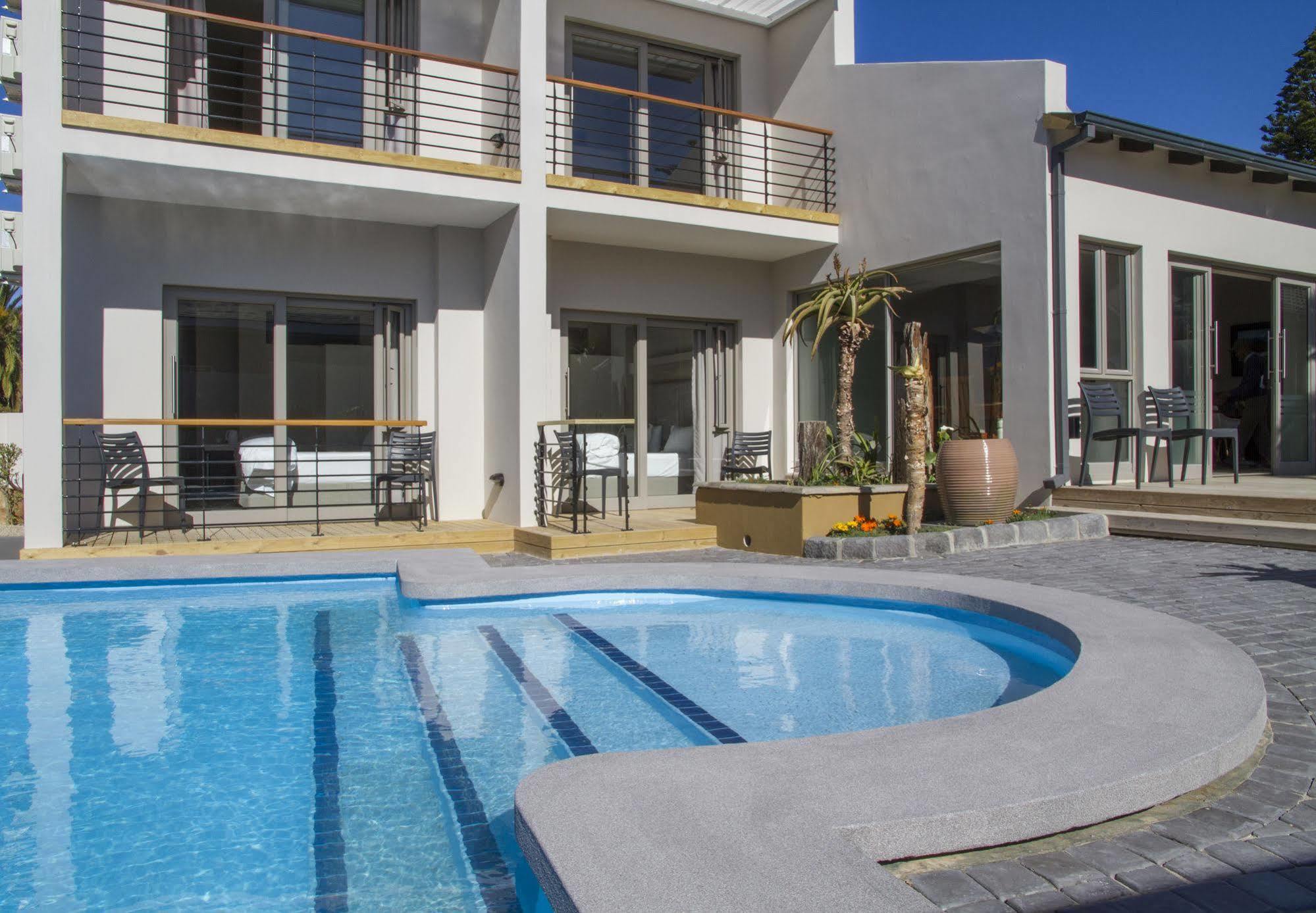 Ocean Bay Pensión Puerto Elizabeth Exterior foto